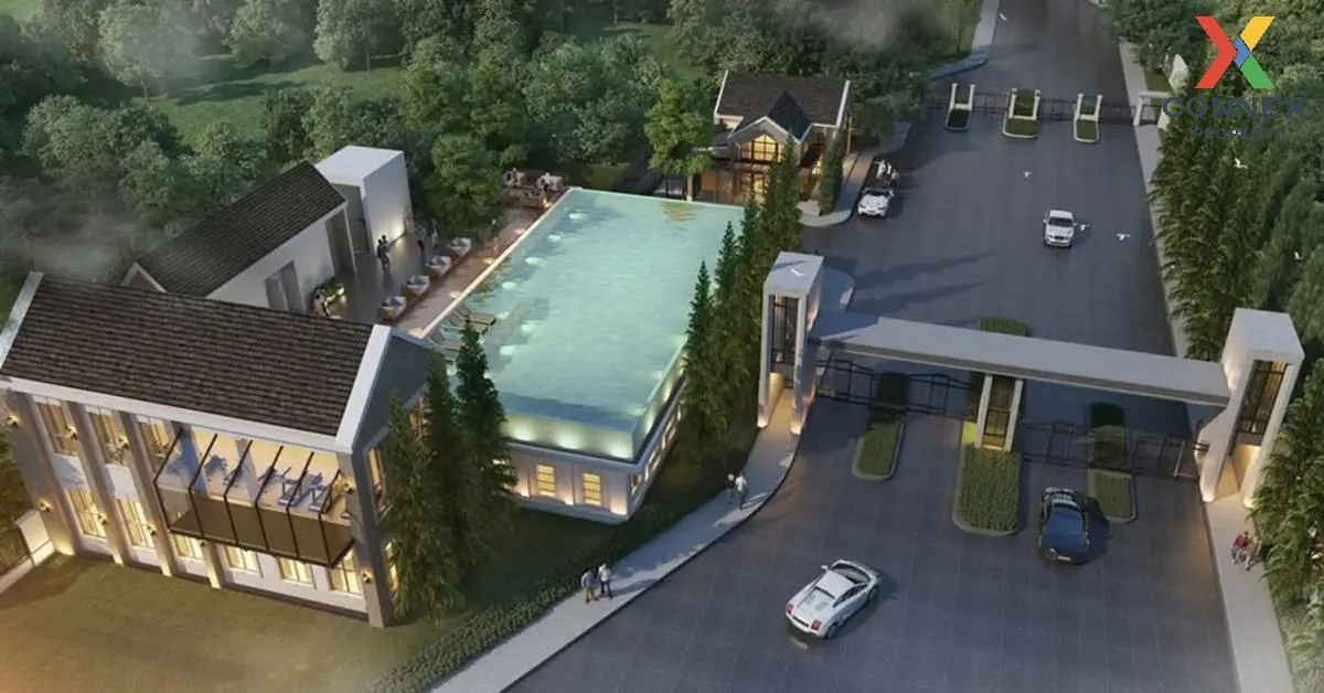 For Sale House , Laddarom Tiwanon , corner unit , wide frontage ,