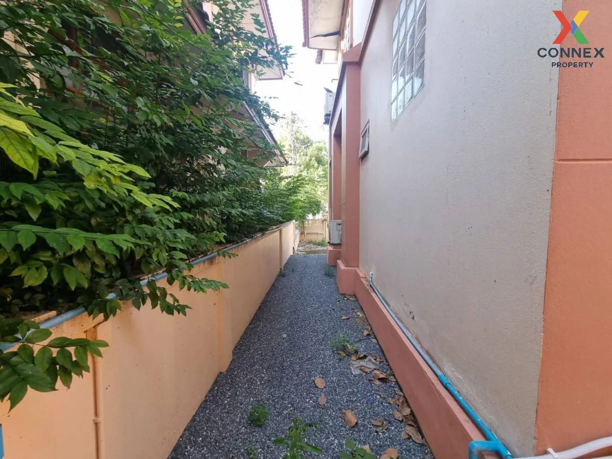 For Sale House , Lake Garden Home , Khlong Luang Phaeng , Mueang  2