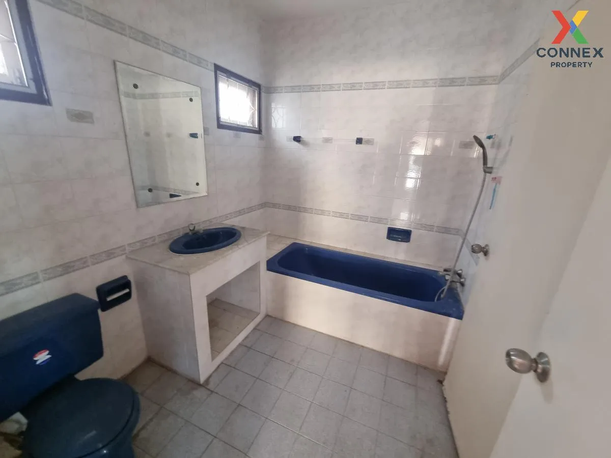 For Sale House , Lake Garden Home , Khlong Luang Phaeng , Mueang 