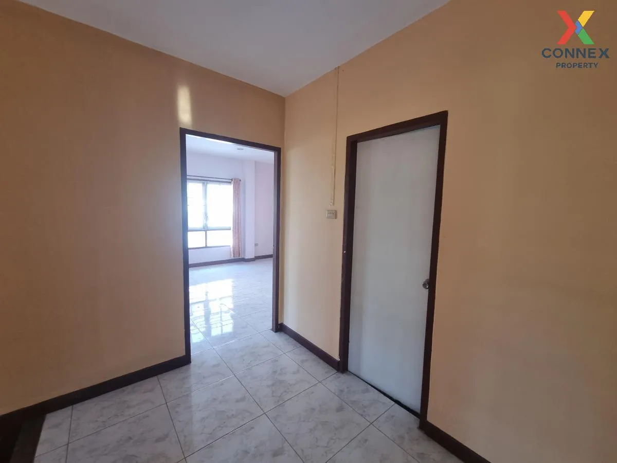 For Sale House , Lake Garden Home , Khlong Luang Phaeng , Mueang 