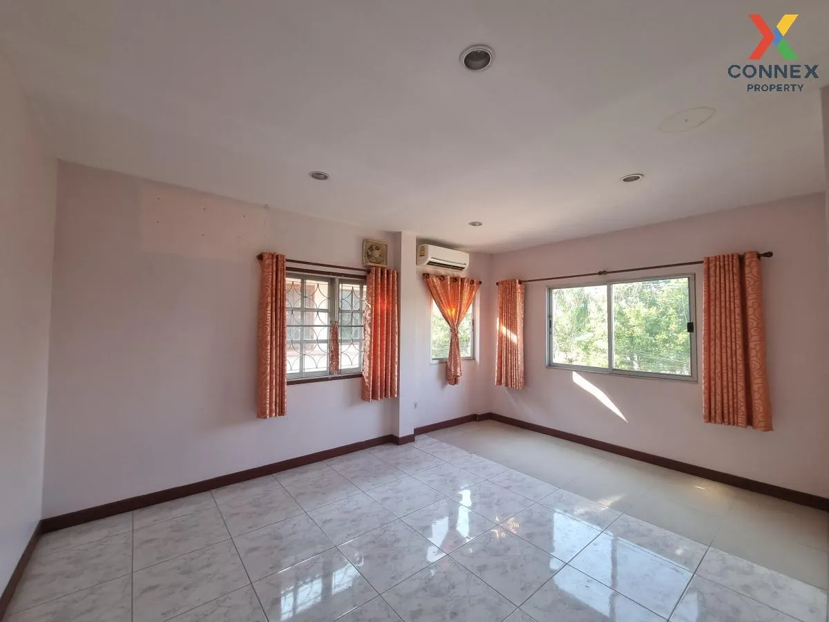 For Sale House , Lake Garden Home , Khlong Luang Phaeng , Mueang 