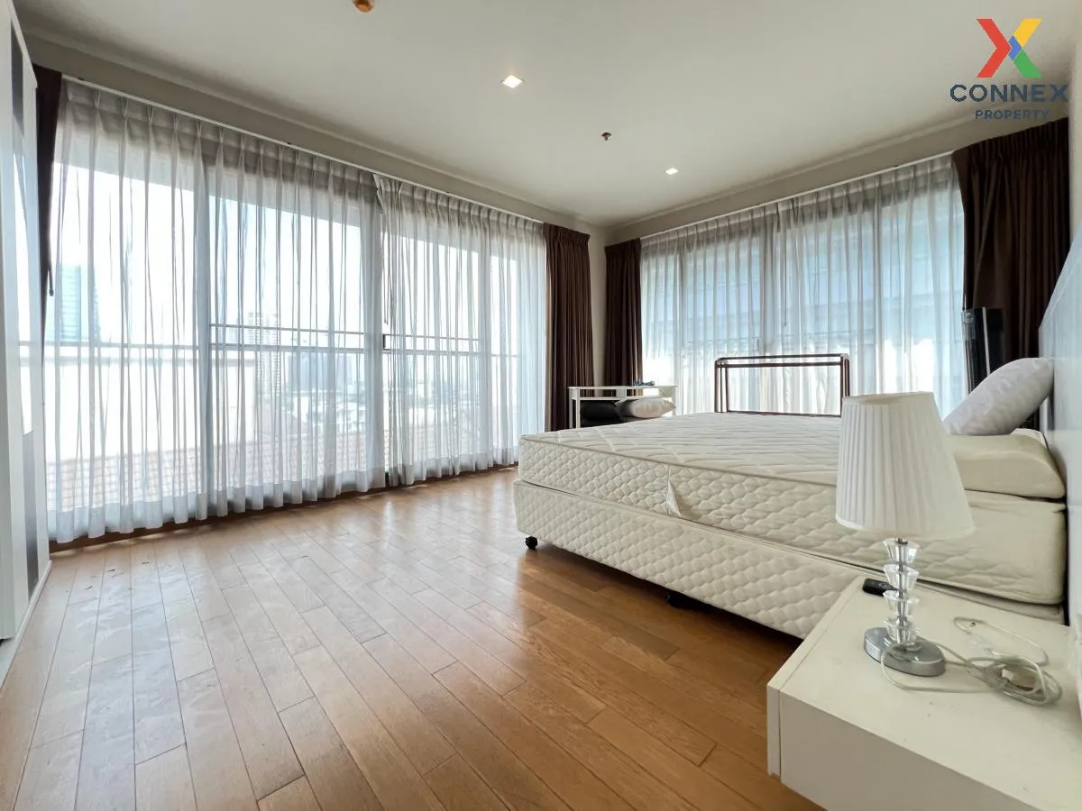 For Sale Condo , Noble Solo , corner unit , BTS-Thong Lo , Khlong 1