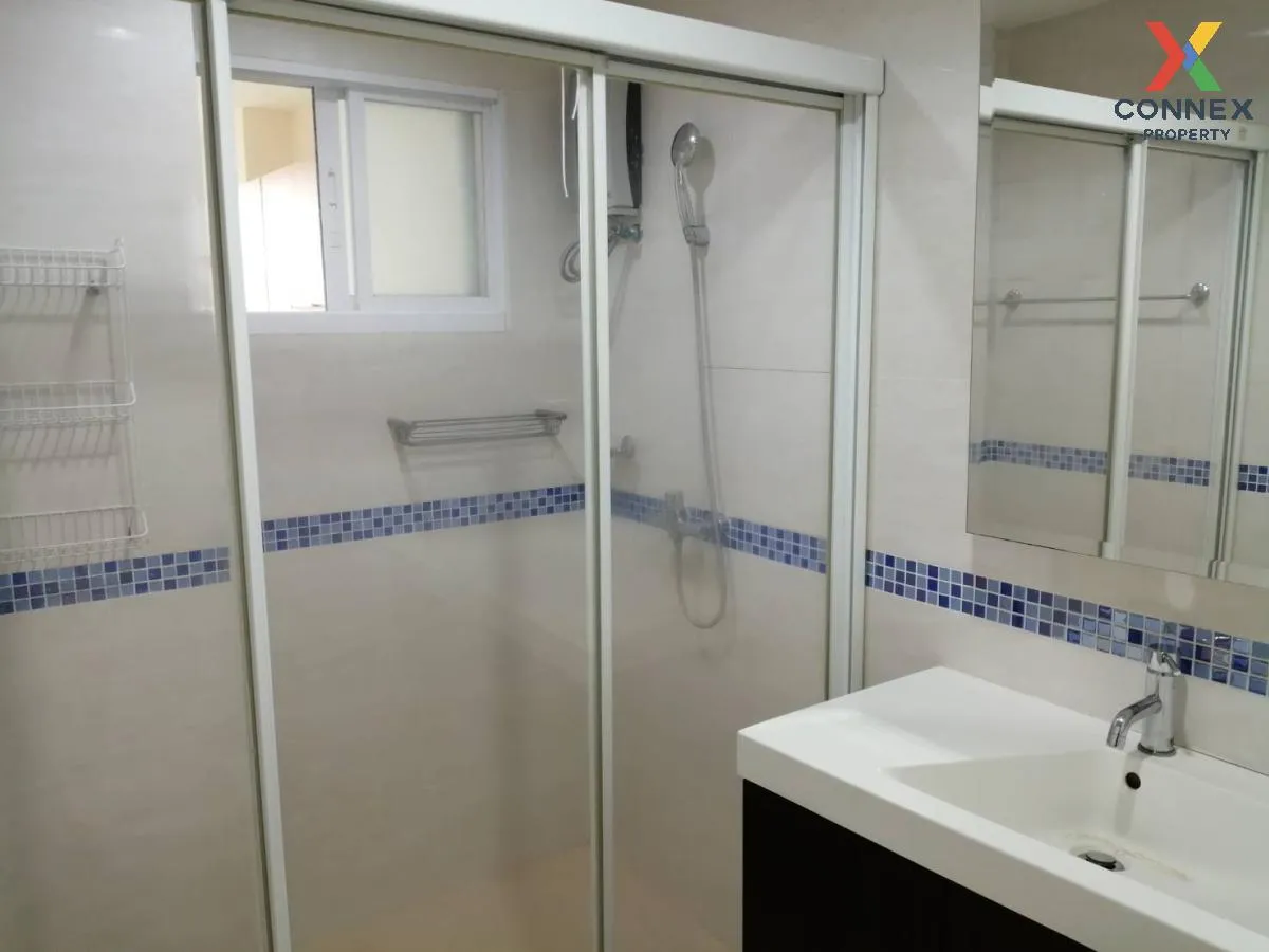 FOR RENT condo , Life @ Sukhumvit 65 , BTS-Ekkamai , Phra Khanong