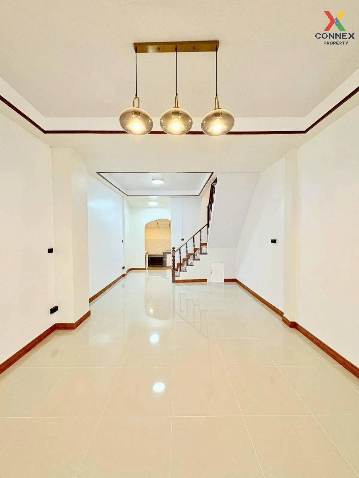 For Sale Townhouse/Townhome  , Asia Home Town , newly renovated , 4