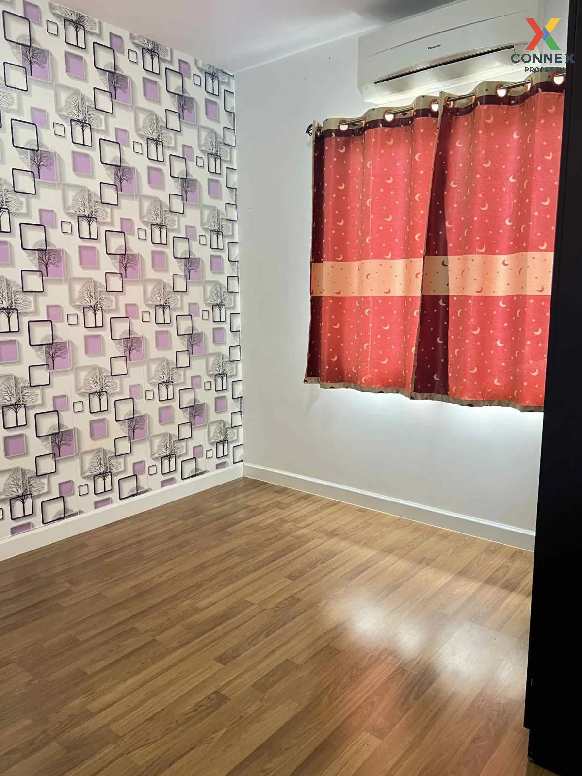 ขายทาวน์เฮ้าส์/ทาวน์โฮม  บ้านฟ้ากรีนเนอรี่ ปิ่นเกล้า - สาย 5 ห้อง 4