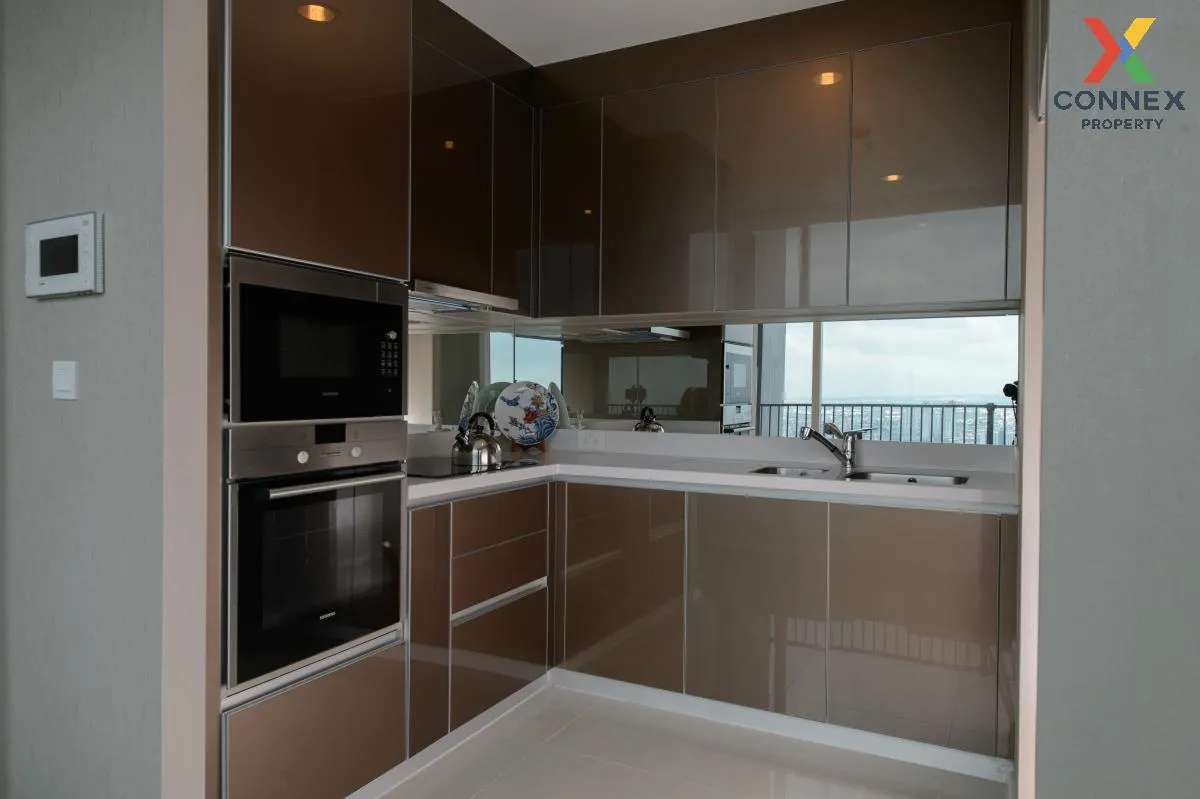 For Sale Condo , Menam Residences , high floor , river view , BTS