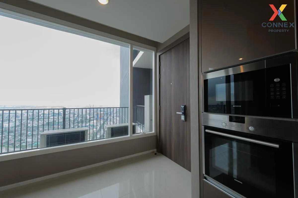 For Sale Condo , Menam Residences , high floor , river view , BTS