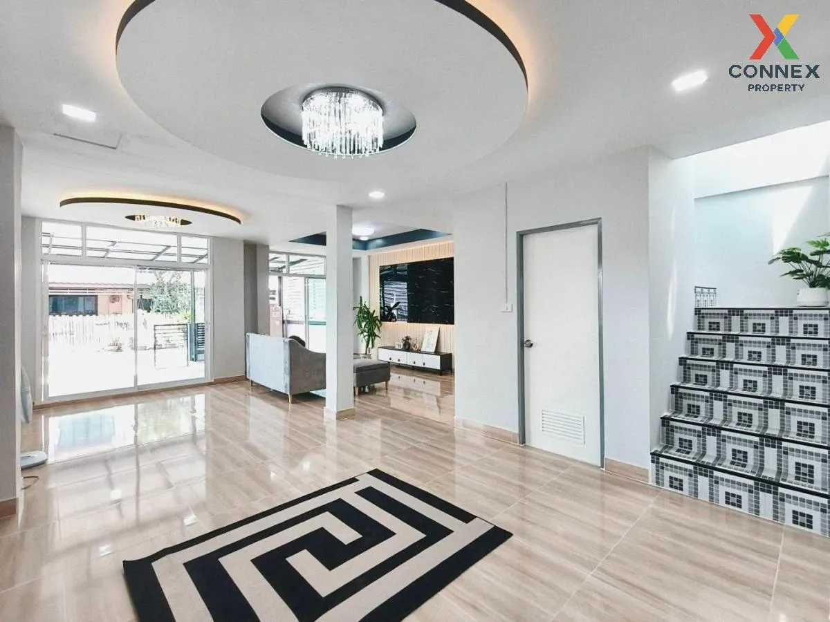 ขายทาวน์เฮ้าส์/ทาวน์โฮม  เมธา 2 สยามธรณี รีโนเวทใหม่ ท่าแร้ง เขต 