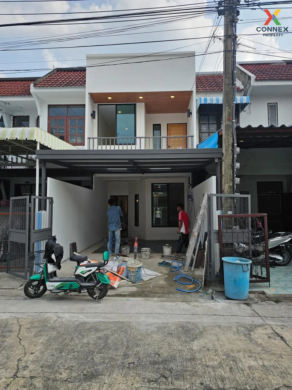 ขายทาวน์เฮ้าส์/ทาวน์โฮม  อยู่เจริญ วิภาวดี รีโนเวทใหม่ สนามบิน เข 1