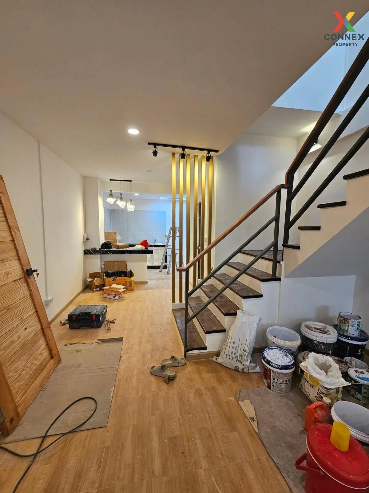 ขายทาวน์เฮ้าส์/ทาวน์โฮม  อยู่เจริญ วิภาวดี รีโนเวทใหม่ สนามบิน เข 3