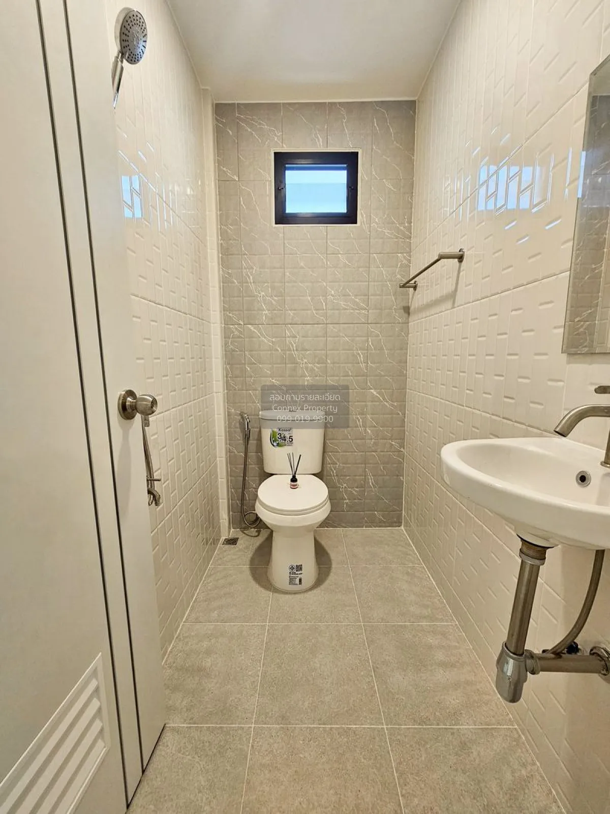 ขายทาวน์เฮ้าส์/ทาวน์โฮม  อยู่เจริญ วิภาวดี รีโนเวทใหม่ สนามบิน เข