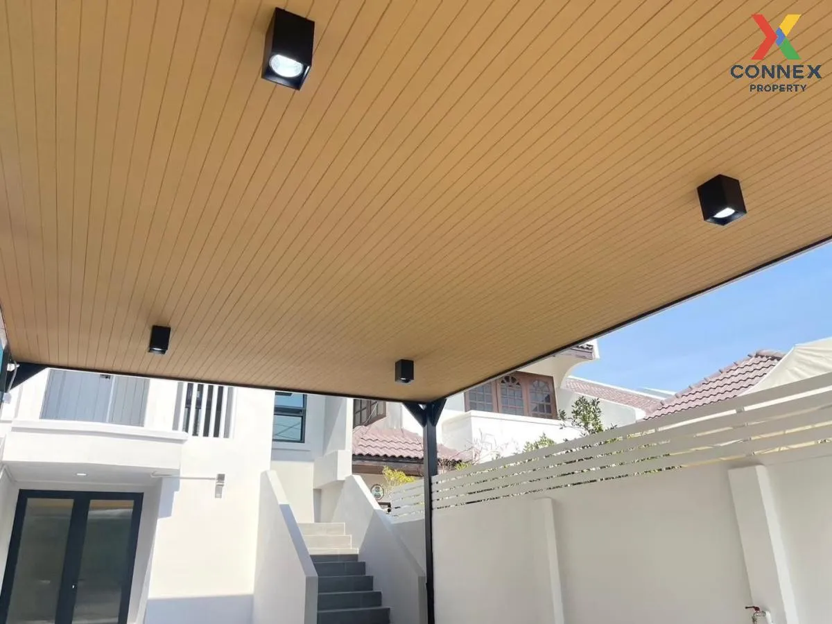 ขายทาวน์โฮม 3 ชั้น ซอยติวานนท์43 รีโนเวทใหม่ ท่าทราย เมืองนนทบุรี