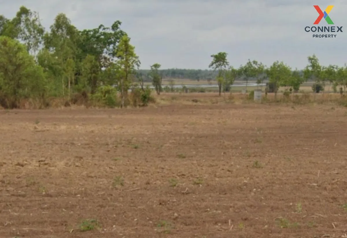 For Sale A vacant land of 41 rai in Wanorn Niwat District, Sakon  1