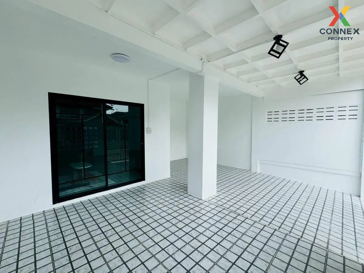 ขายทาวน์เฮ้าส์/ทาวน์โฮม  บ้านพฤกษา 3 บางบัวทอง รีโนเวทใหม่ บางคูร 3