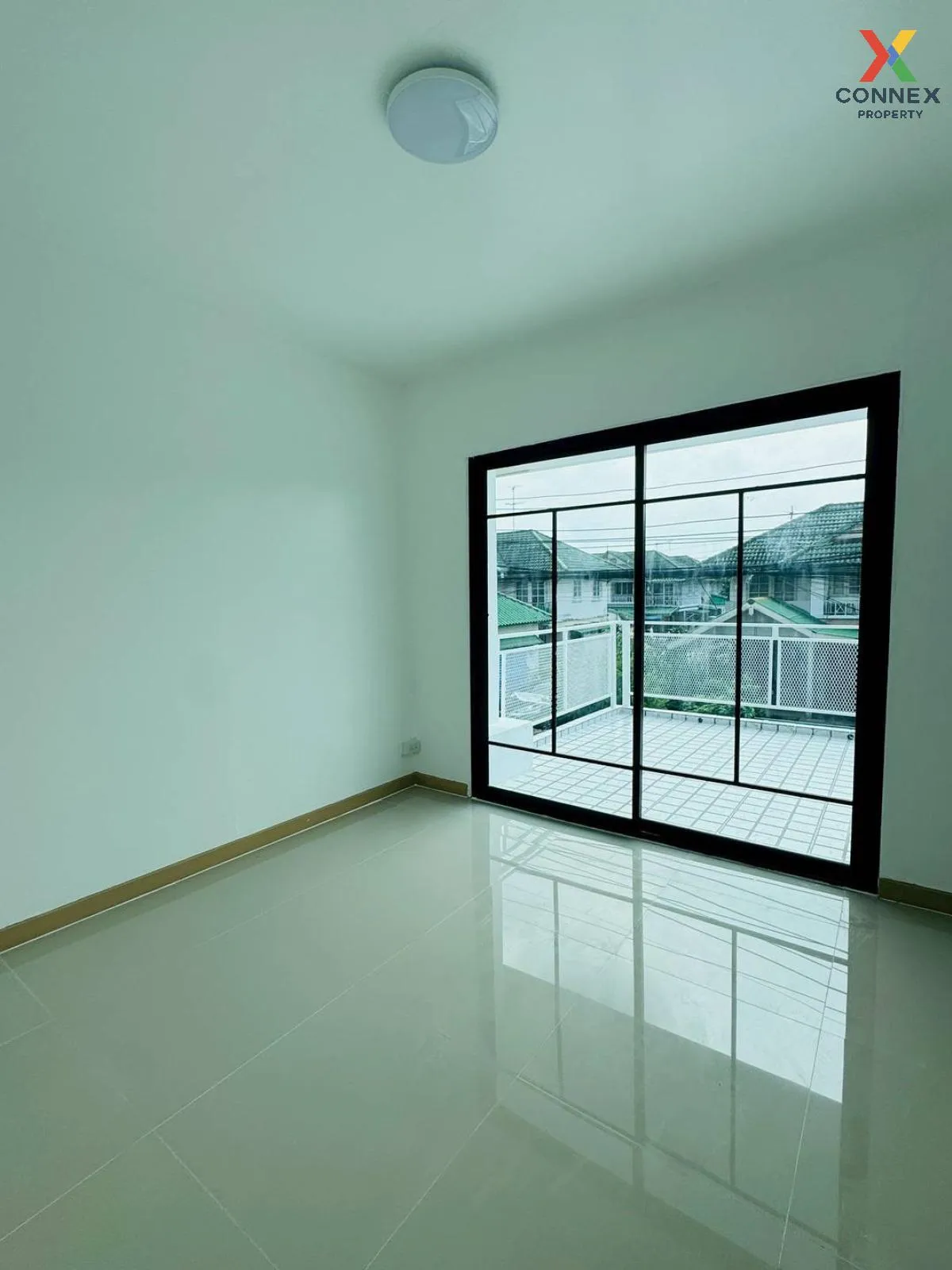 ขายทาวน์เฮ้าส์/ทาวน์โฮม  บ้านพฤกษา 3 บางบัวทอง รีโนเวทใหม่ บางคูร