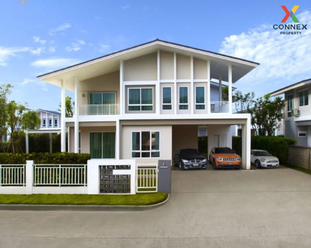 For Sale House , Habitia Motive Panyainthra , Sam Wa Tawan Tok ,  1