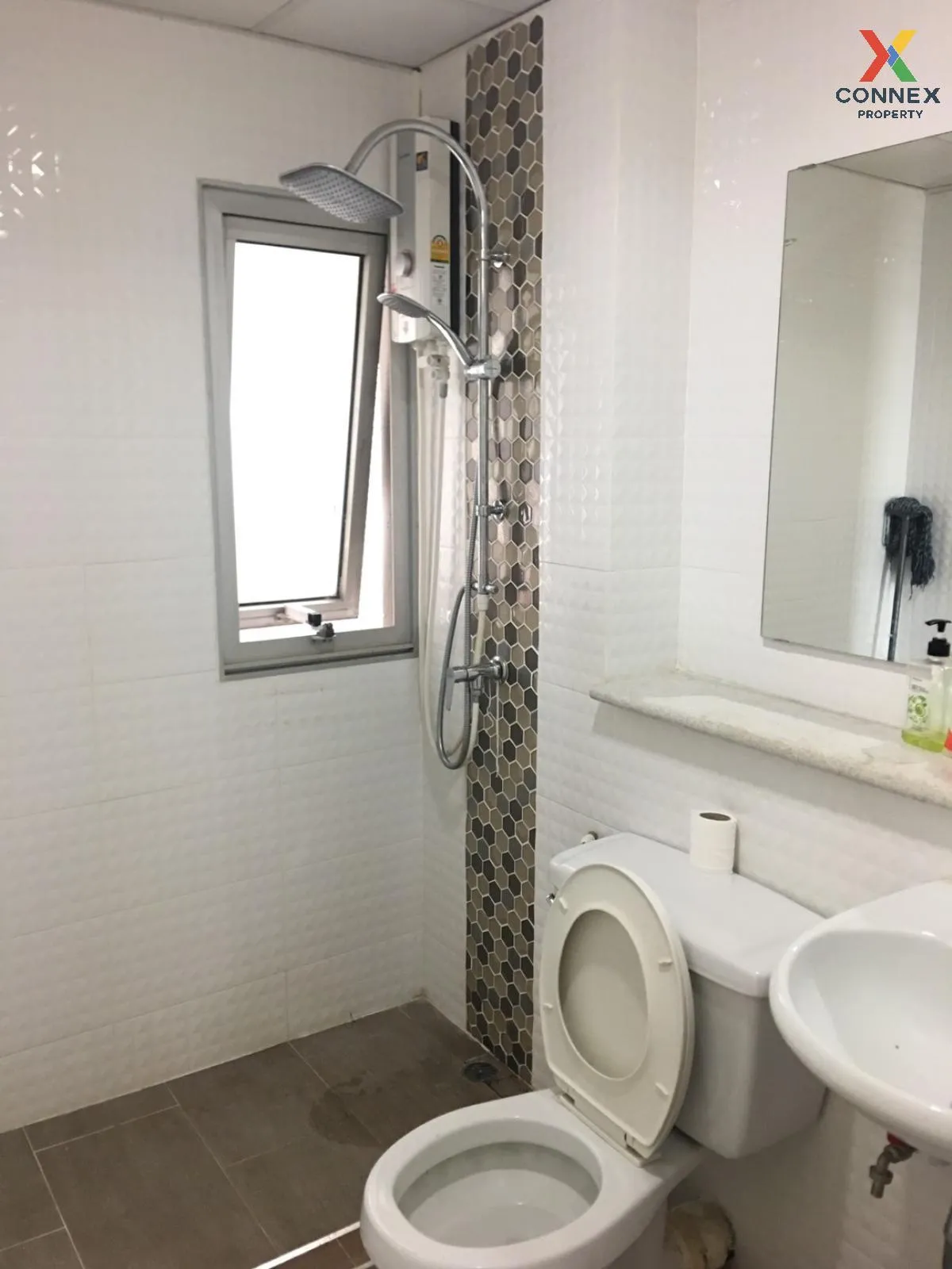 เช่าคอนโด  วิคตอเรีย เลควิว บางพูด ปากเกร็ด นนทบุรี CX-137401