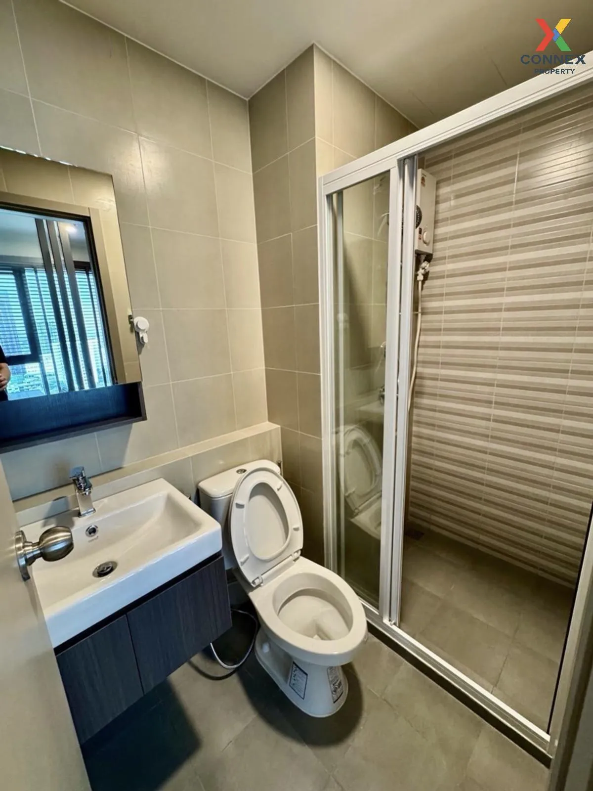 For Rent Condo , Aspire Sukhumvit - Rama 4 , BTS-Phra Khanong , P