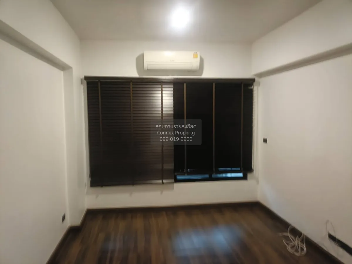 For Sale Condo , Premier Place Rama 9 , high floor , corner unit 