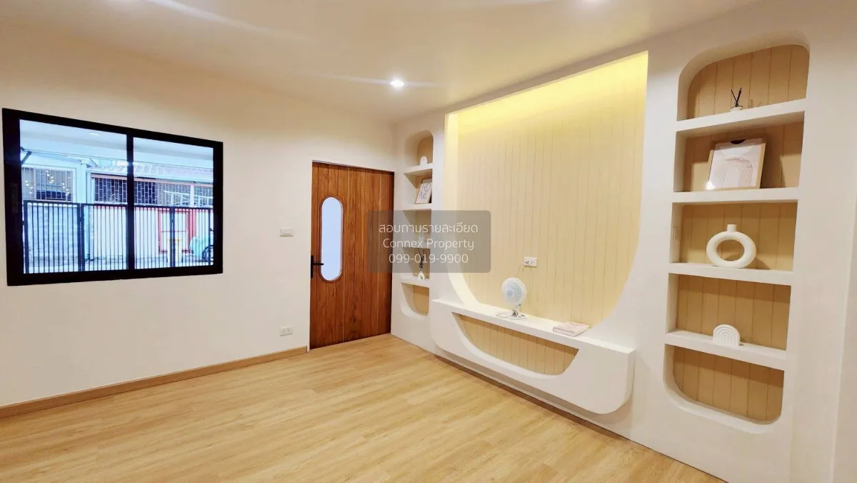 For Sale Townhouse/Townhome  , Lert Ubon Prayasuren , newly renov 3