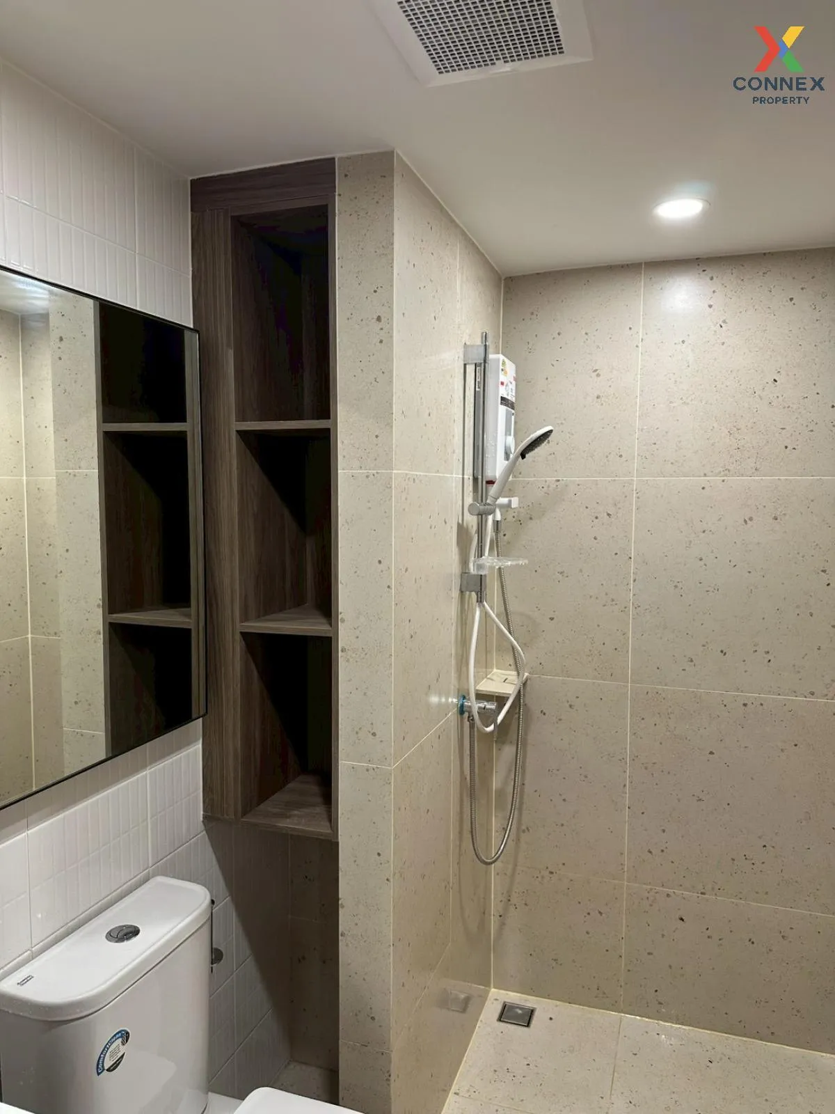 เช่าคอนโด  นิว คอร์ คูคต สเตชัน BTS-คูคต คูคต ลำลูกกา ปทุมธานี CX