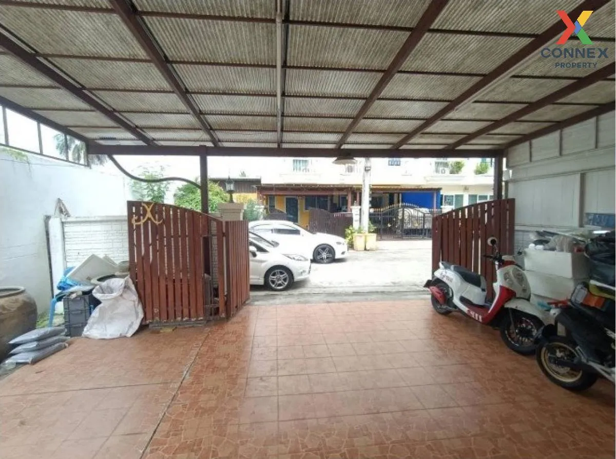 ขายทาวน์เฮ้าส์/ทาวน์โฮม  คาซ่า ยูเรก้า พระราม 2-พุทธบูชา จอมทอง จ 3