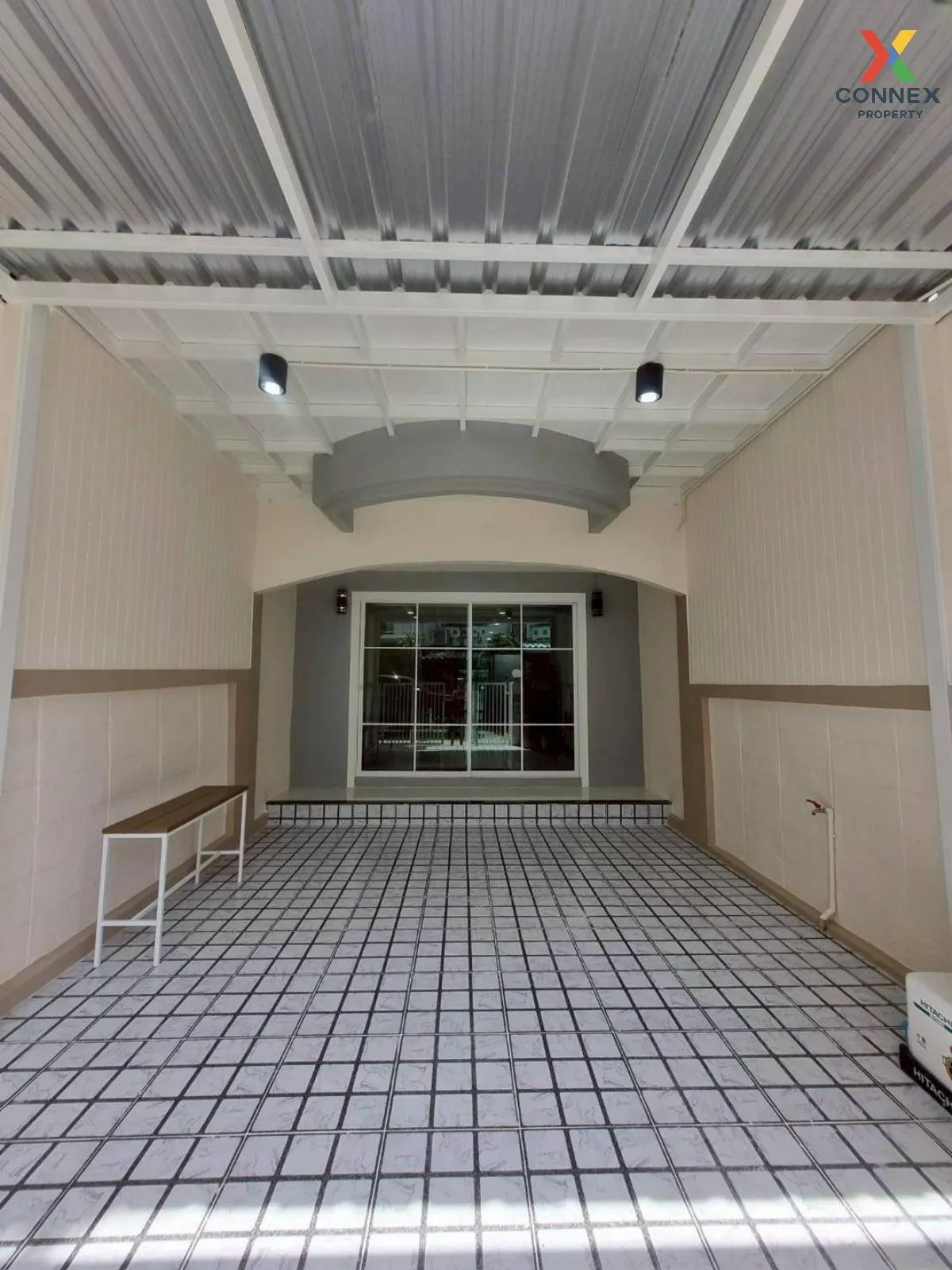 ขายทาวน์เฮ้าส์/ทาวน์โฮม  นันทิชา 4 รีโนเวทใหม่ ไทรน้อย ไทรน้อย นน 2