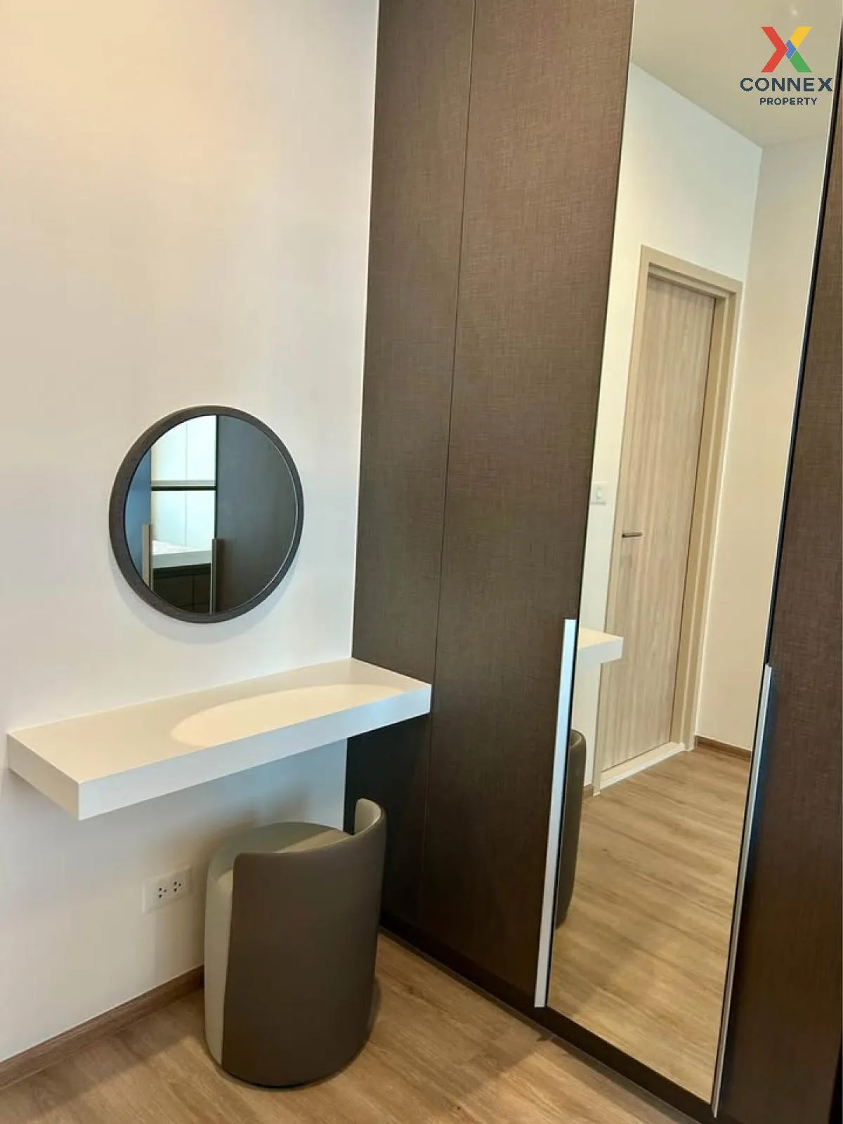 เช่าคอนโด  นิว ดิสทริค อาร์ 9 MRT-พระราม 9 ห้วยขวาง เขต ห้วยขวาง 