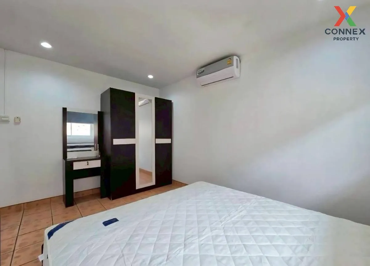 For Rent 2-storey detached house, Soi Sukhumvit Pattaya 36/1 , Mu