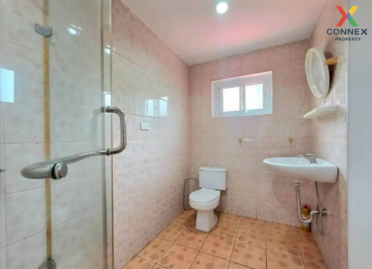 For Rent 2-storey detached house, Soi Sukhumvit Pattaya 36/1 , Mu