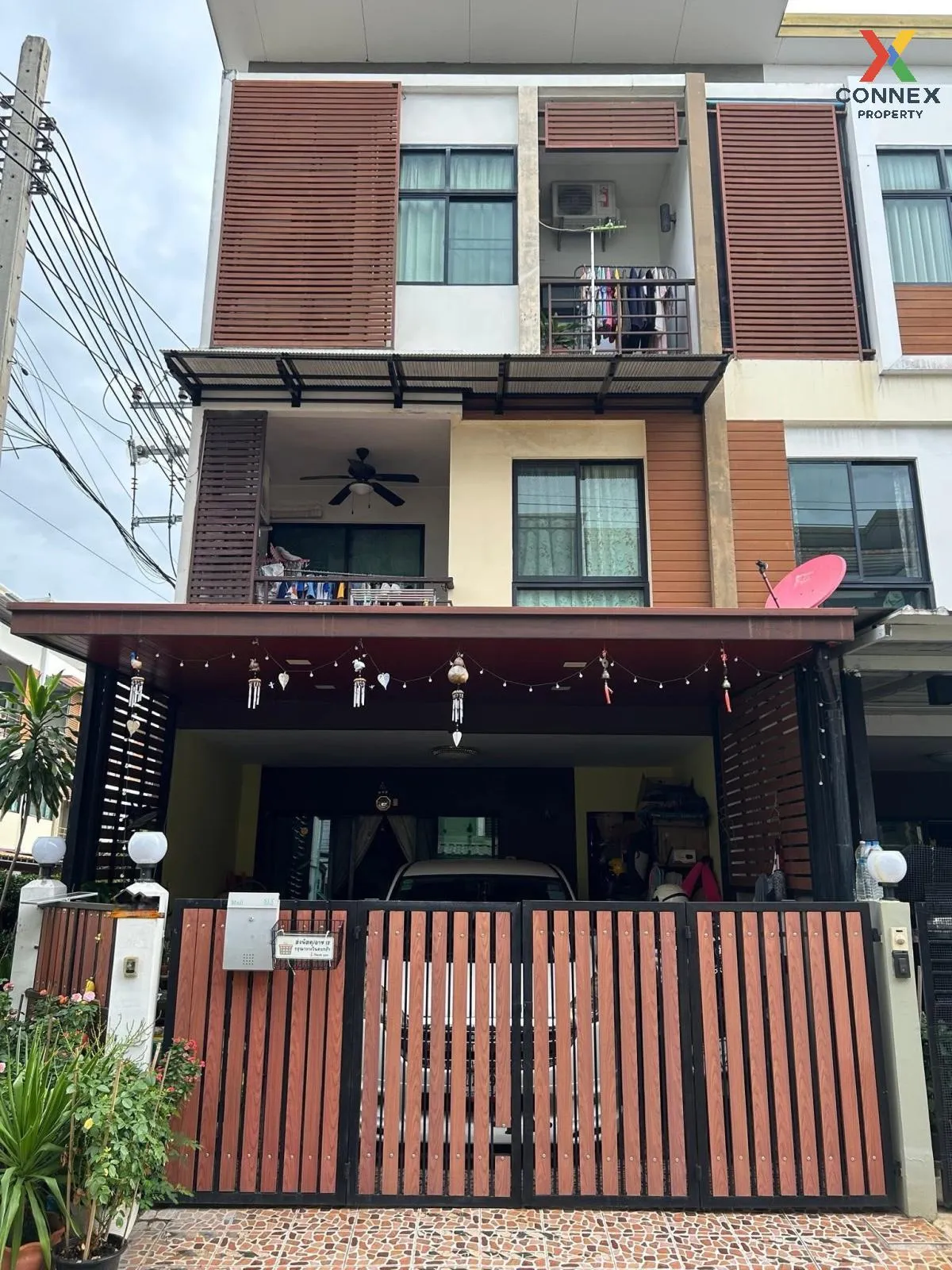 ขายทาวน์เฮ้าส์/ทาวน์โฮม  ซิกเนเจอร์ เพชรเกษม 69 หนองค้างพลู เขต ภ 1