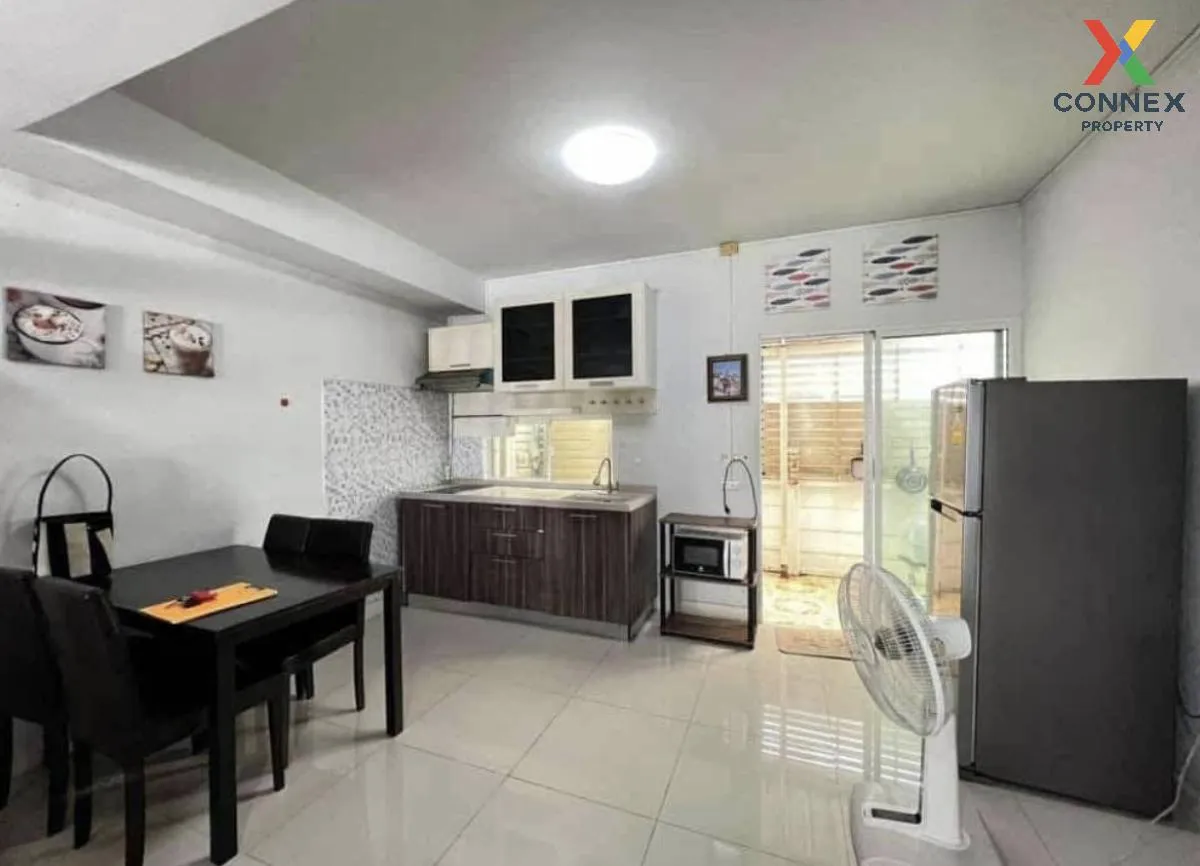 For Sale Townhouse/Townhome  , The Colors Premium Wongwaen-Ramint 3