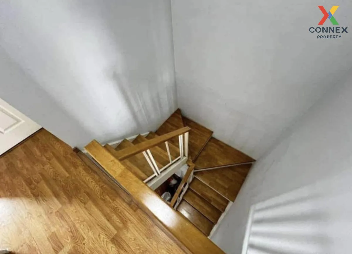 For Sale Townhouse/Townhome  , The Colors Premium Wongwaen-Ramint