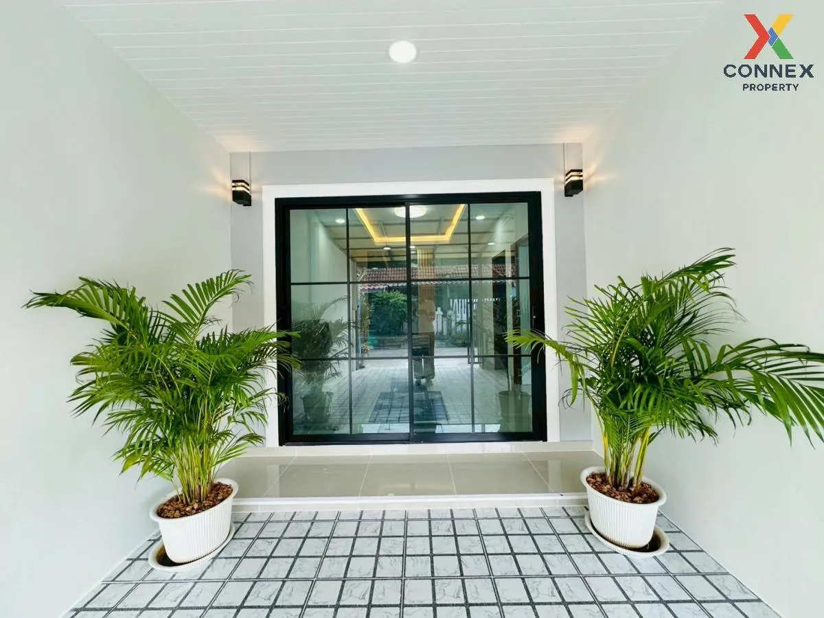 For Sale Townhouse/Townhome  , Baan Buathong 4 Baan Kluay-Sai Noi 4