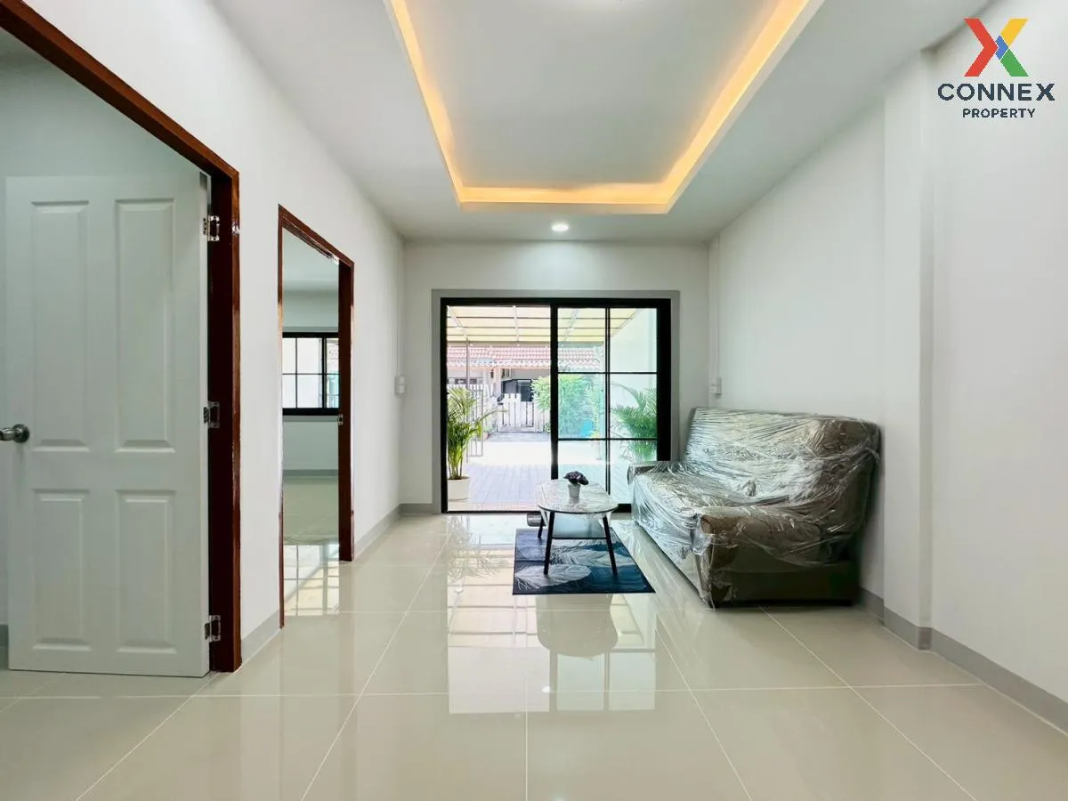 For Sale Townhouse/Townhome  , Baan Buathong 4 Baan Kluay-Sai Noi