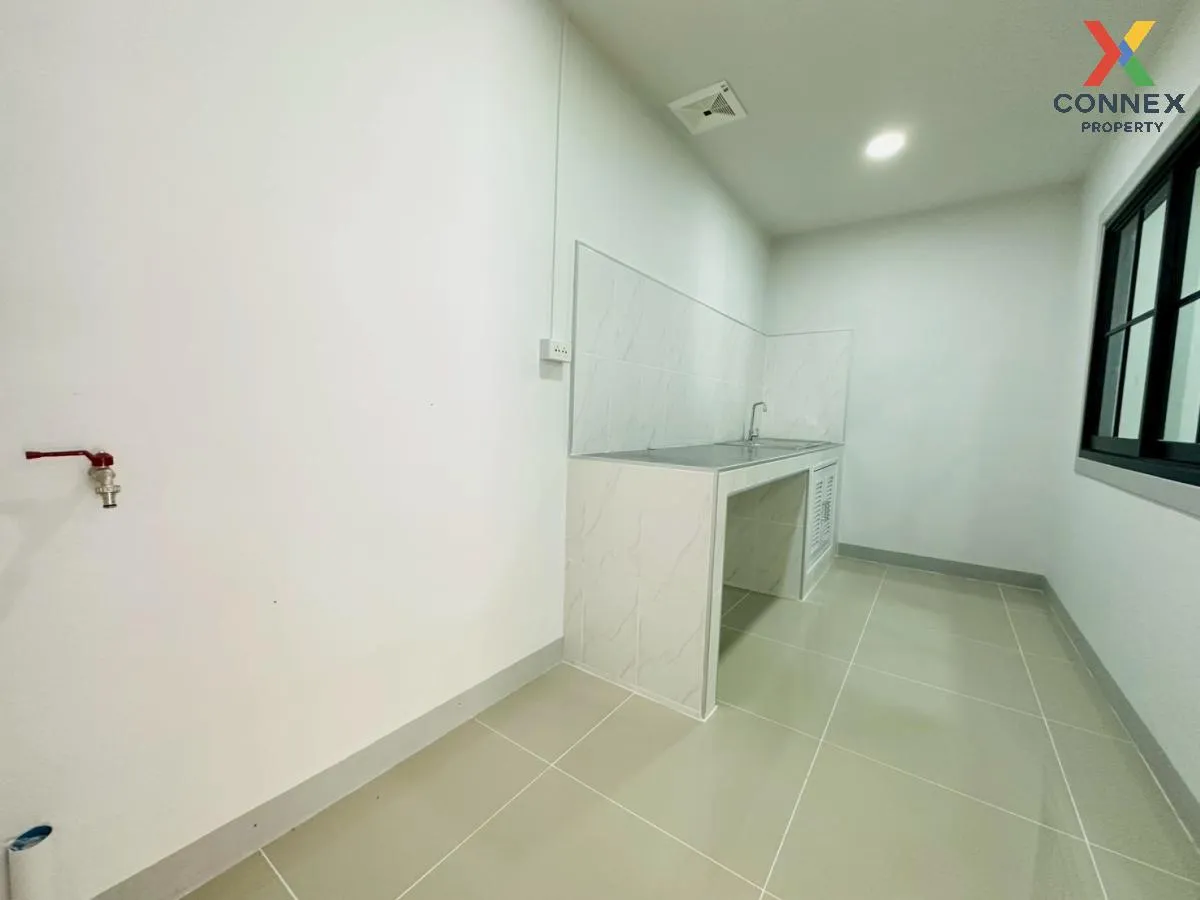 For Sale Townhouse/Townhome  , Baan Buathong 4 Baan Kluay-Sai Noi