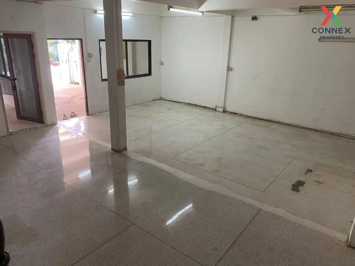 For Sale Townhouse/Townhome  , Moo baan Suksan 2 phetkasem 92/2 ,