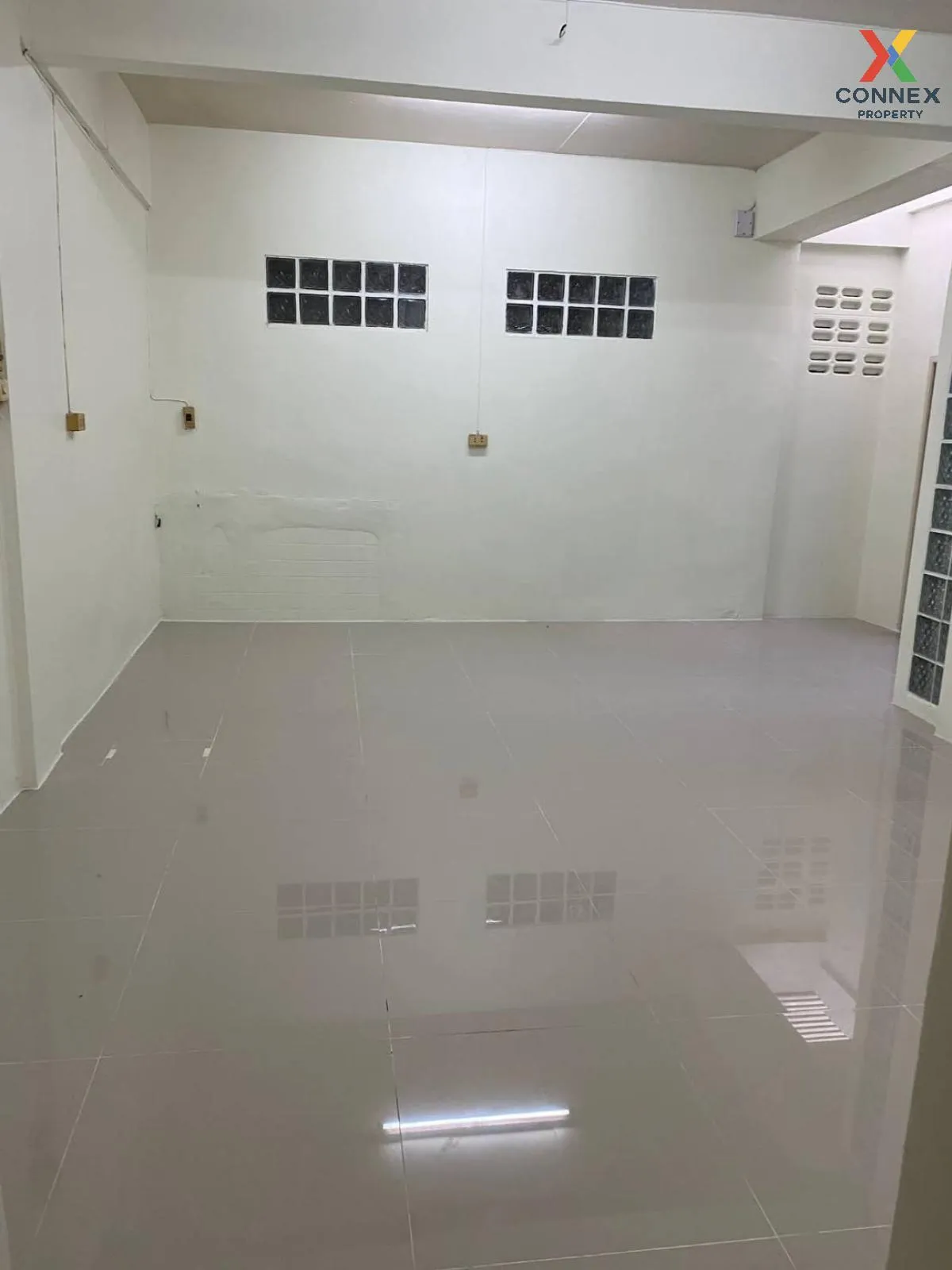For Sale Townhouse/Townhome  , Moo baan Suksan 2 phetkasem 92/2 ,