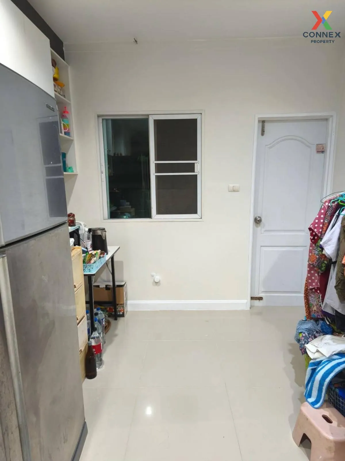 ขายทาวน์เฮ้าส์/ทาวน์โฮม  ไอลีฟ ทาวน์ ประชาอุทิศ 90 บ้านคลองสวน เม 4