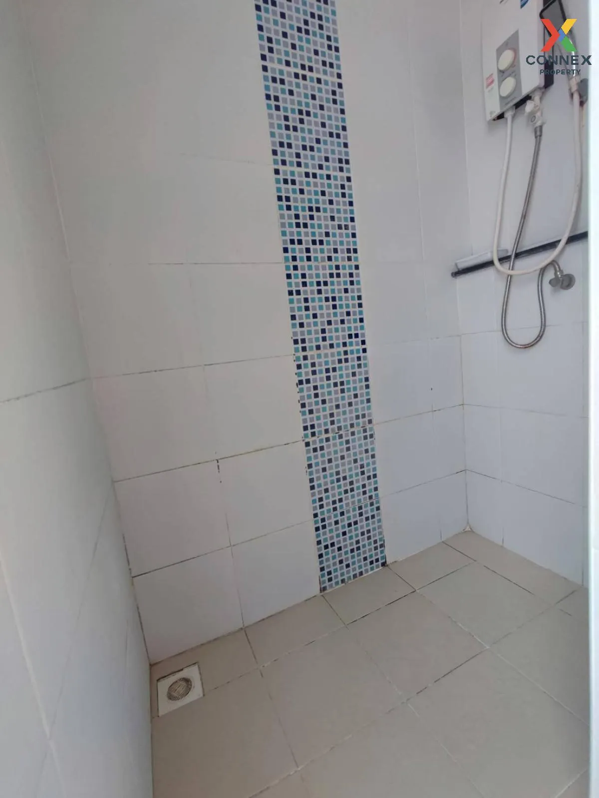 ขายทาวน์เฮ้าส์/ทาวน์โฮม  ไอลีฟ ทาวน์ ประชาอุทิศ 90 บ้านคลองสวน เม