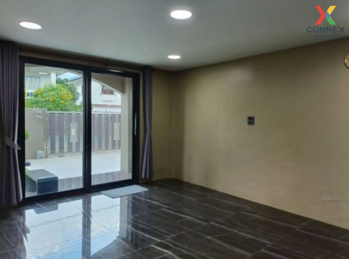 For Sale House , Baan Petkasem 3 , Bang Khae Nuea , Bang Khae , B