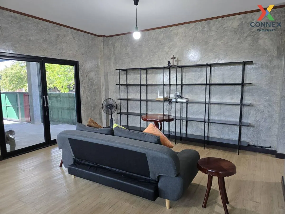 เช่าบ้านสไตล์โมเดิร์นลอฟท์สุดฮิป อำเภอหางดง เชียงใหม่  หารแก้ว หา