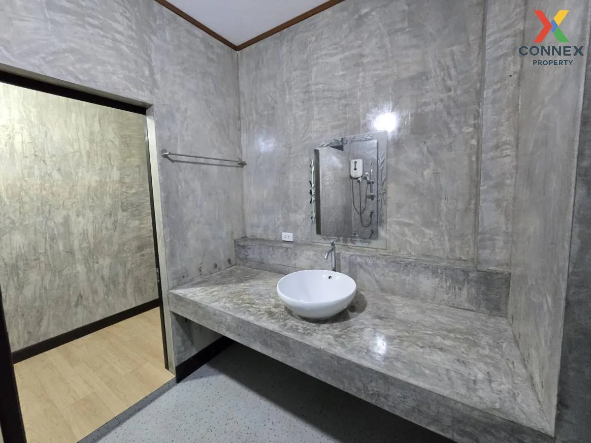 เช่าบ้านสไตล์โมเดิร์นลอฟท์สุดฮิป อำเภอหางดง เชียงใหม่  หารแก้ว หา