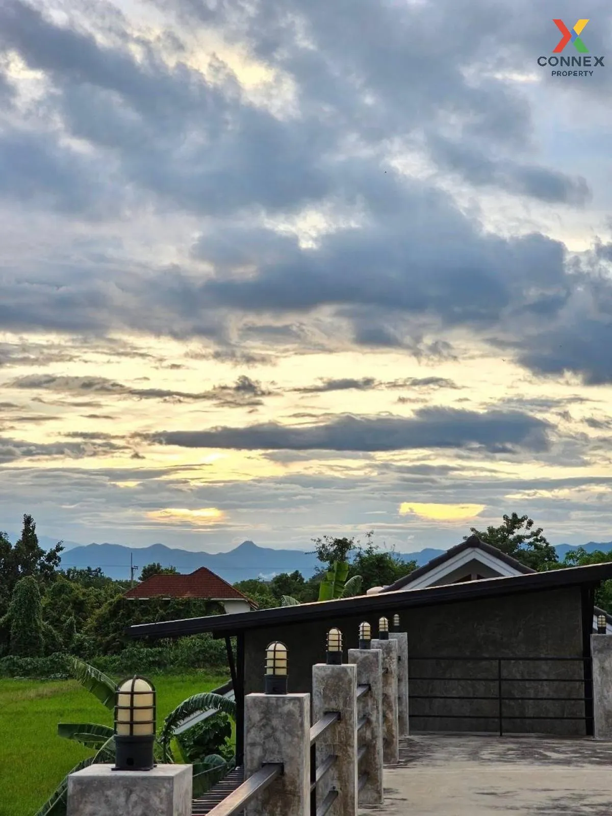 เช่าบ้านสไตล์โมเดิร์นลอฟท์สุดฮิป อำเภอหางดง เชียงใหม่  หารแก้ว หา