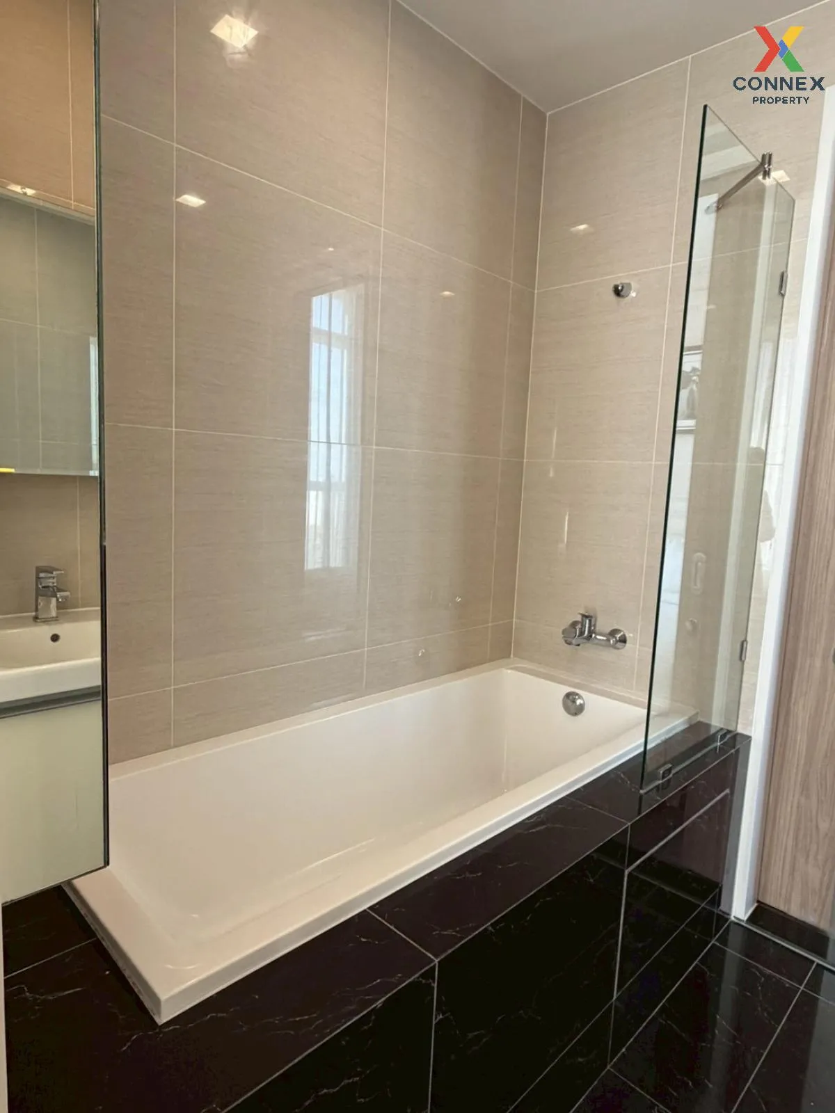 เช่าคอนโด  พาร์ค ออริจิ้น พร้อมพงษ์ BTS-พร้อมพงษ์ คลองตัน เขต คลอ