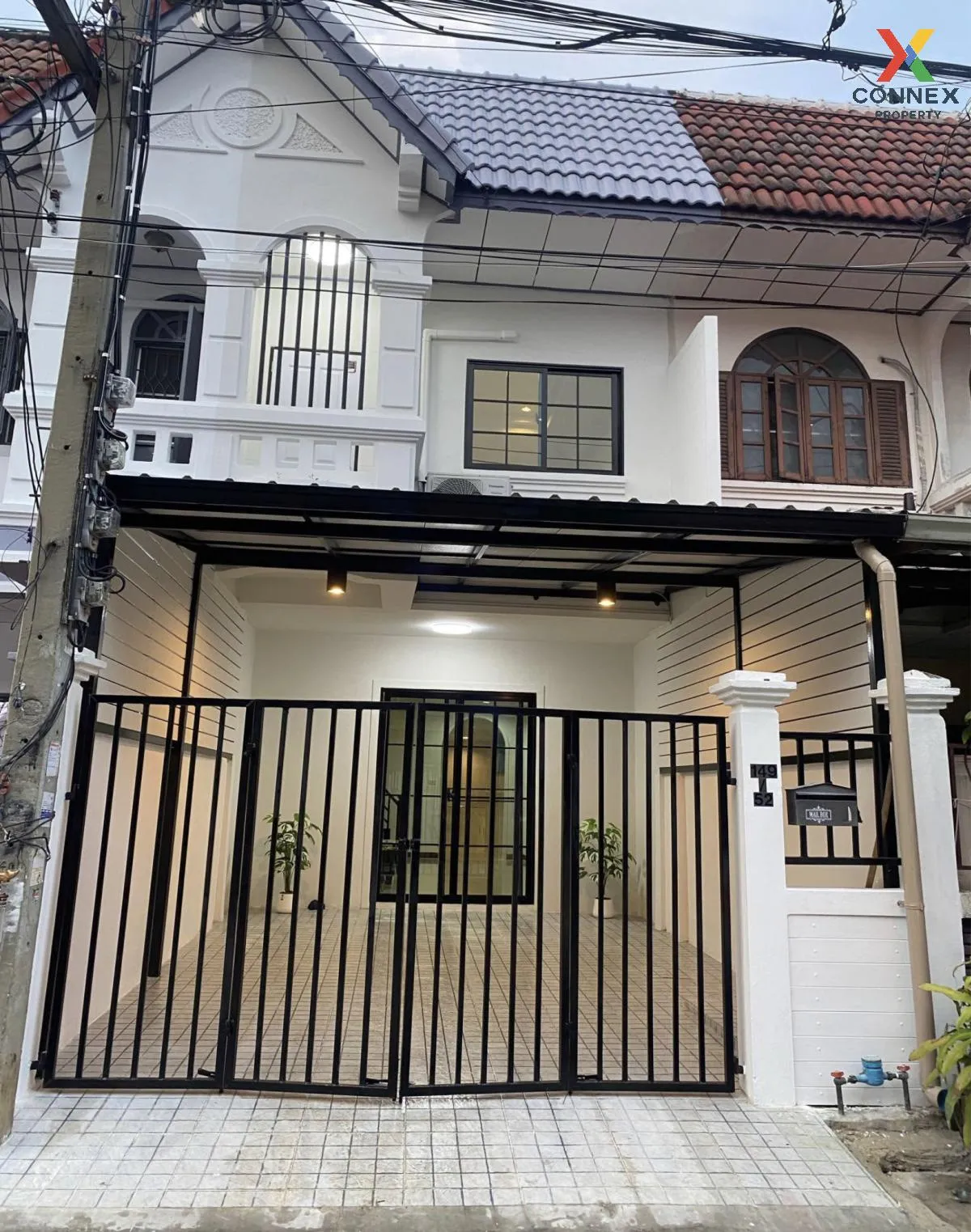 ขายทาวน์เฮาส์ 2 ชั้น คู้บอน 27 แยก 52 ท่าแร้ง เขต บางเขน กรุงเทพ  1