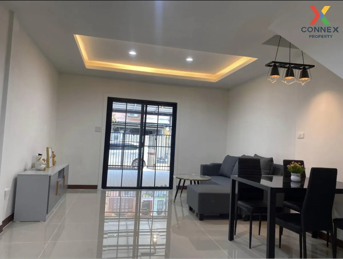 ขายทาวน์เฮาส์ 2 ชั้น คู้บอน 27 แยก 52 ท่าแร้ง เขต บางเขน กรุงเทพ  4