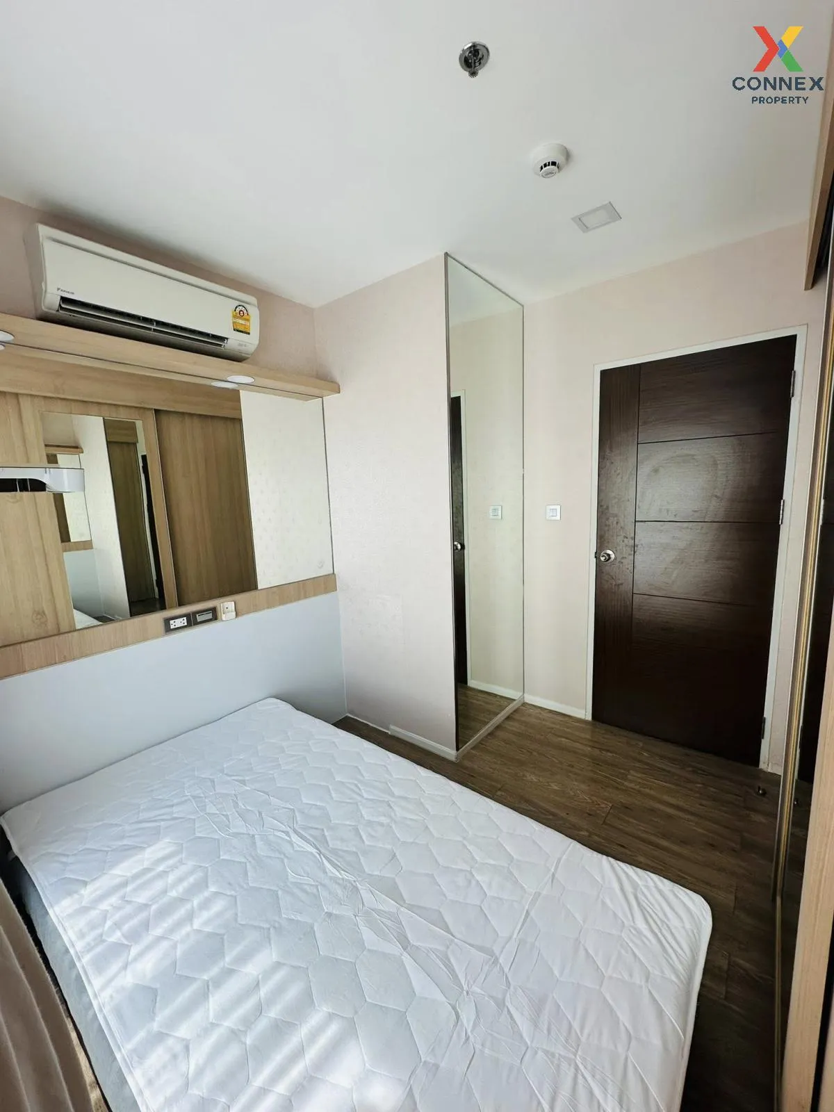 For Rent Condo , Episode Phahol - Sapanmai , BTS-Sai Yud , Anusaw