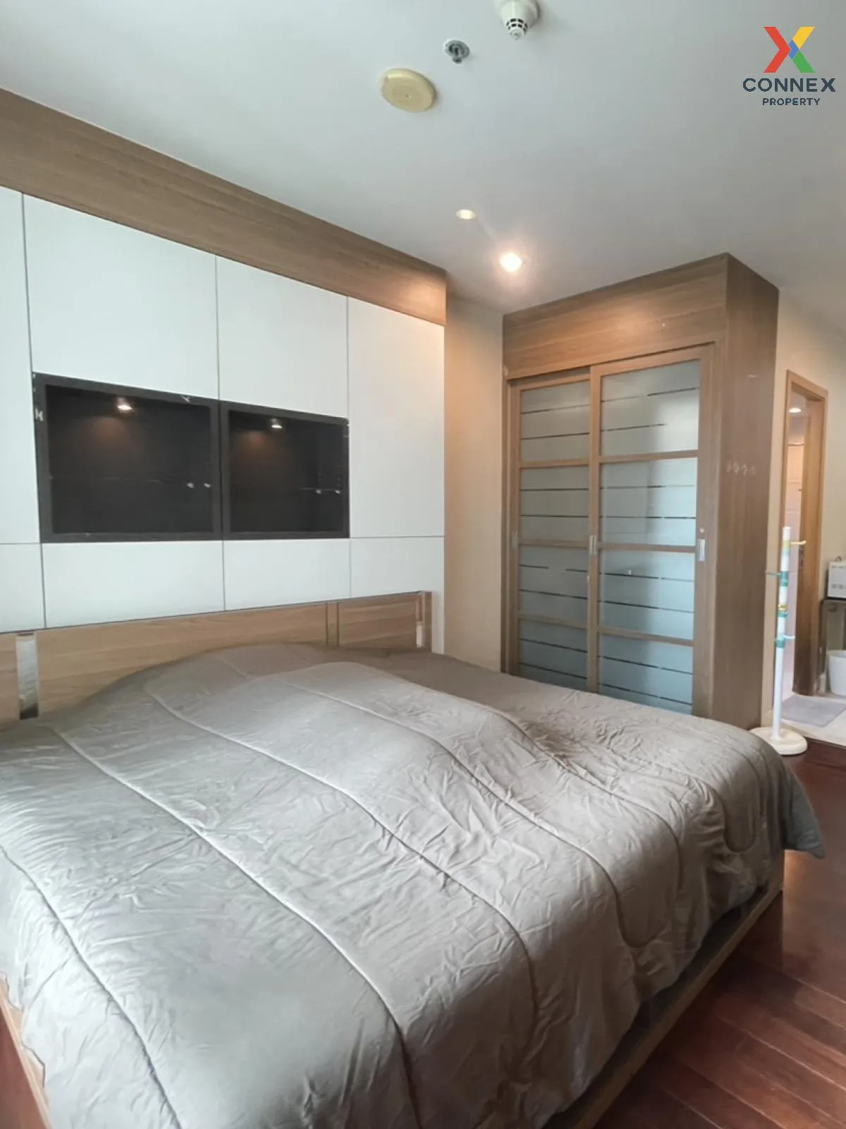 For Rent Condo , Circle Condominium , MRT-Phetchaburi , Thanon Ph 3