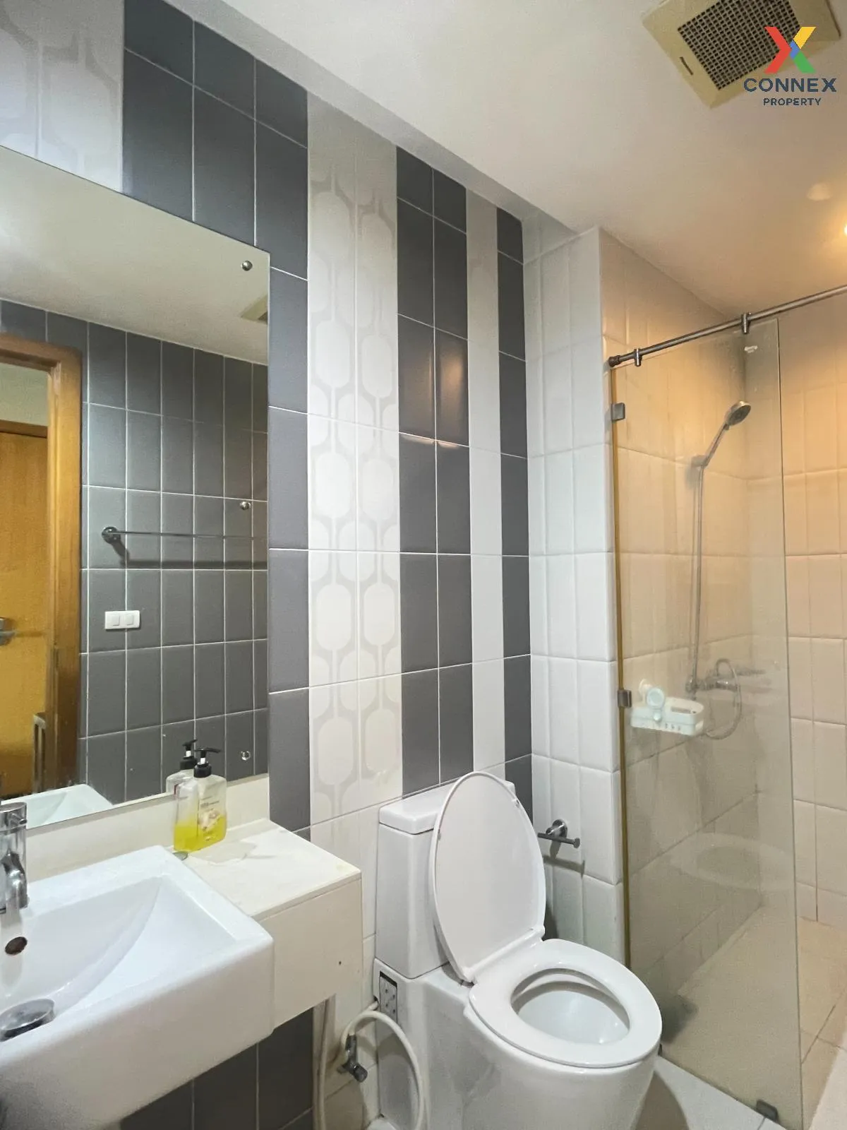 For Rent Condo , Circle Condominium , MRT-Phetchaburi , Thanon Ph